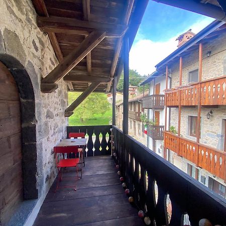 Casa Vacanze Di Arlecchino San Giovanni Bianco Buitenkant foto